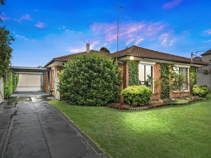 15 Little Park Street, Greta, NSW 2334