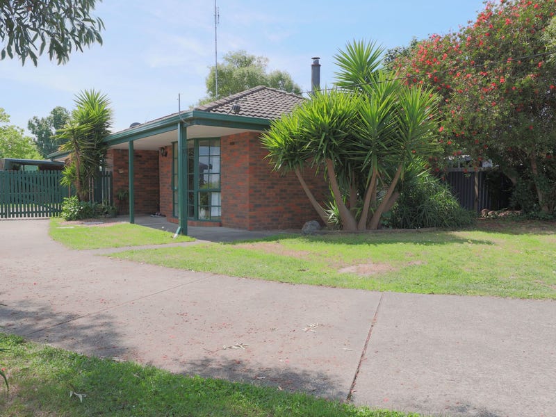 13 LITTLETON STREET, Yinnar, Vic 3869 House for Sale