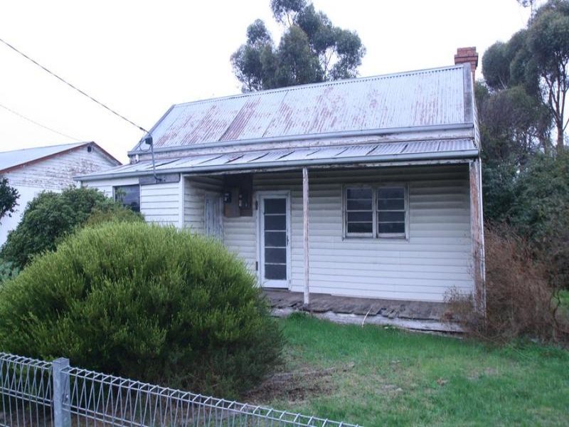 27 Commercial Street, Willaura, Vic 3379 Property Details