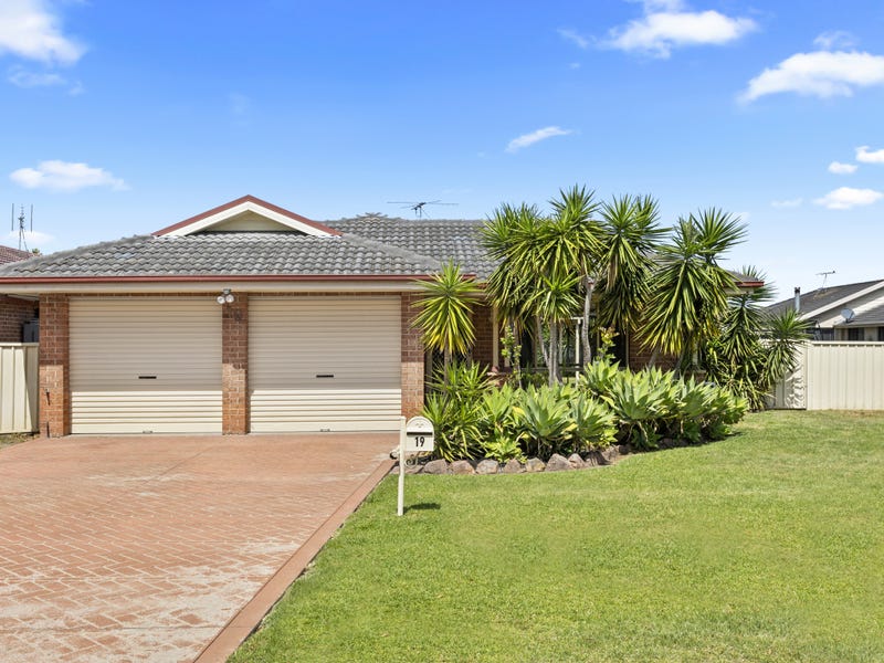 Real Estate & Property for Sale in Daniel Ave, Rutherford, NSW 2320 ...