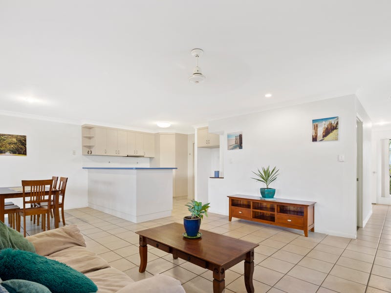 1/18 Banksia Court, Cannonvale, QLD 4802