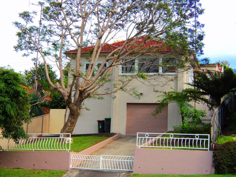 218 Gladstone Avenue, Mount Saint Thomas, NSW 2500