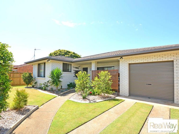 91 Cunningham Street, Urangan, QLD 4655