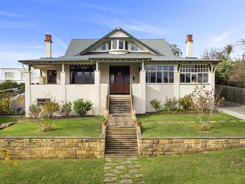 8 Earl Street, Sandy Bay, TAS 7005