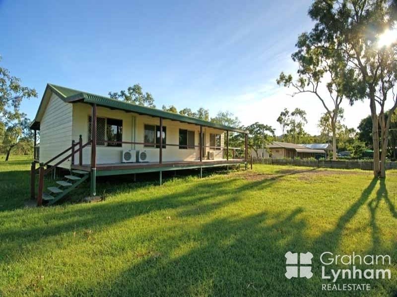 92 Hammond Way, Kelso, Qld 4815 Property Details