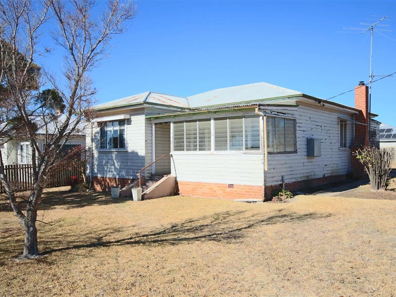 41 Molesworth Street, Tenterfield, NSW 2372