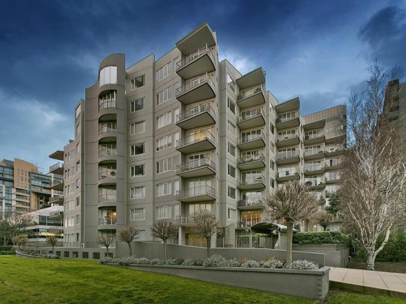 703/23 Queens Road, Melbourne, Vic 3004 Property Details