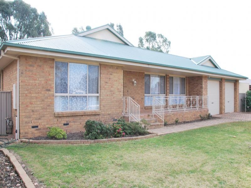 34 Homewood Drive, Mooroopna, VIC 3629