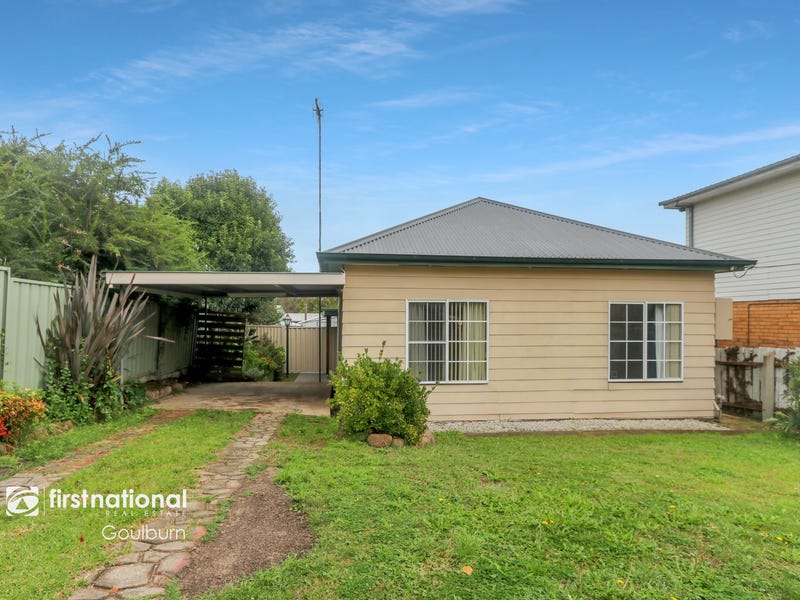 32 Kenmore Street, Goulburn, NSW 2580