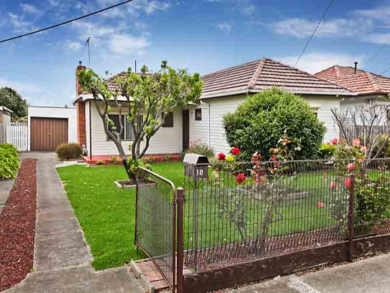 18 Perth Avenue, Sunshine, Vic 3020 Property Details