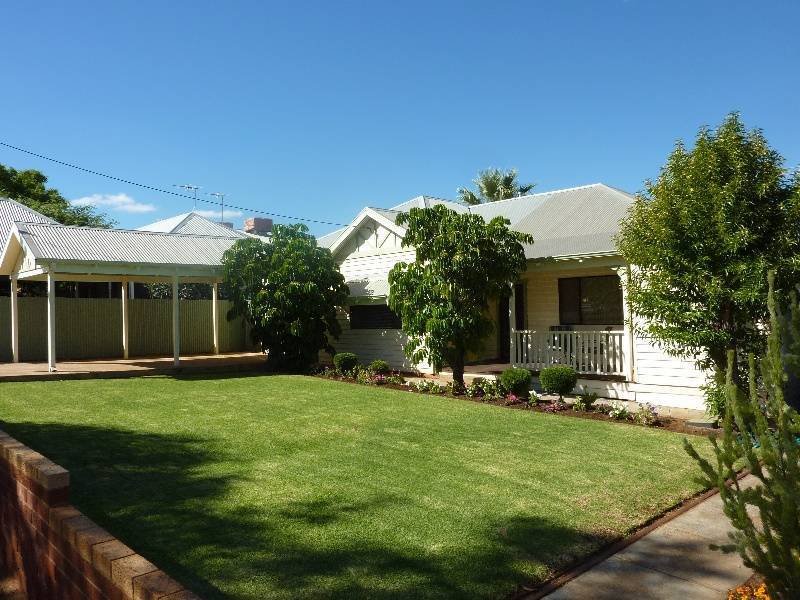 65 Lewis Street Lamington, Kalgoorlie, WA 6430 Property Details