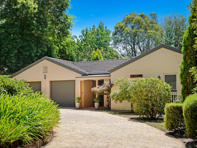 19 Fairway Drive, Bowral, NSW 2576