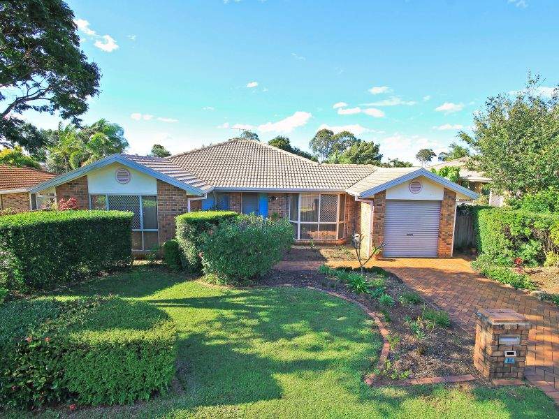 14 MacGregor Drive, Birkdale, Qld 4159 Property Details