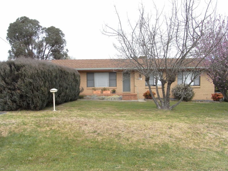 37 Heron Street, Glen Innes, NSW 2370