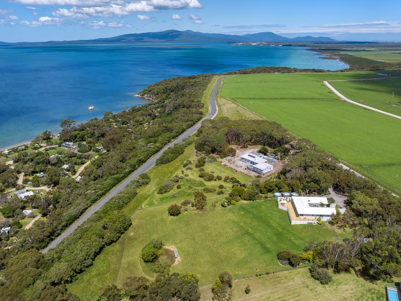 18 Dalgleish Road, Yanakie, Vic 3960 Property Details