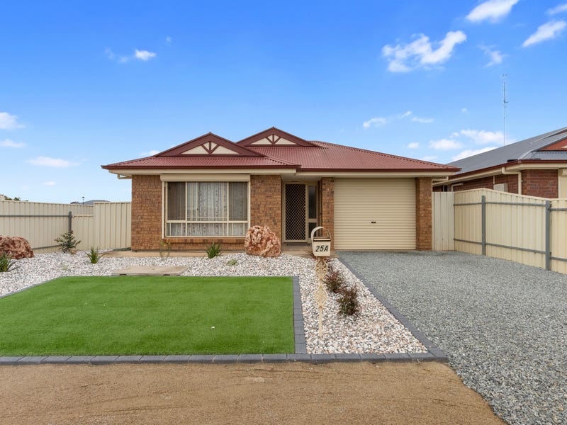 25A Price Street, Wallaroo, SA 5556 House for Sale