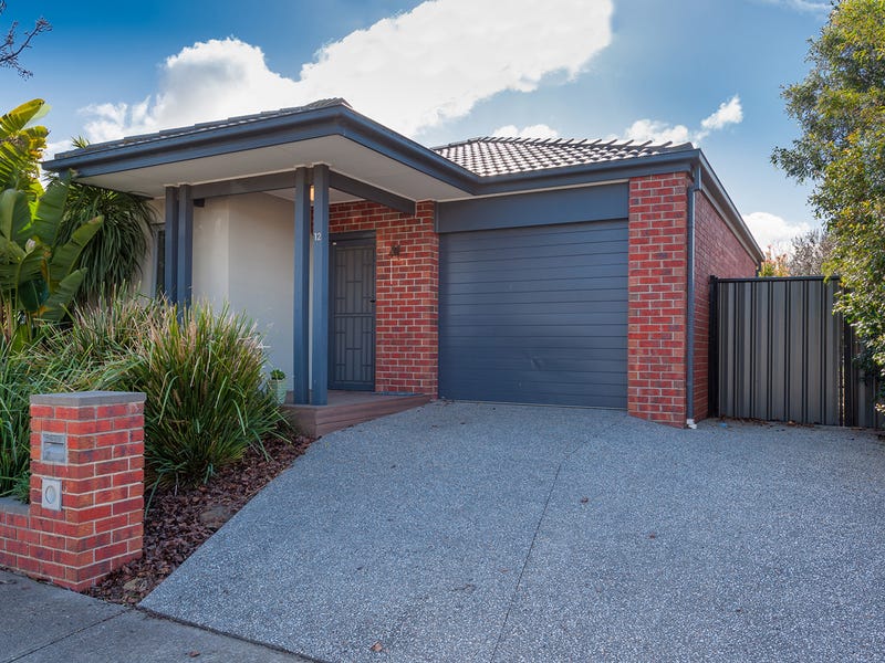 12 Greenham Avenue, Craigieburn, Vic 3064 - Property Details