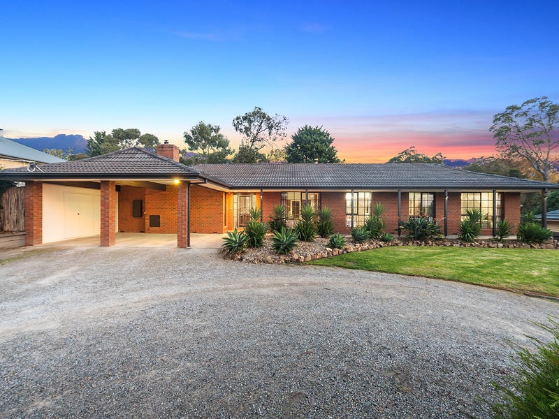 188 Cardigan Road, Mooroolbark, Vic 3138 Property Details