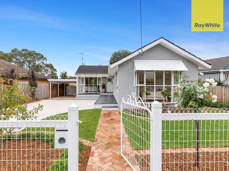 71 Masons Lane, Bacchus Marsh, VIC 3340