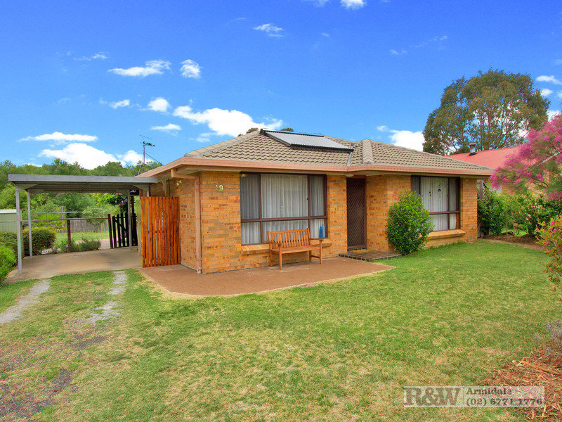 19 Centennial Close, Armidale, NSW 2350