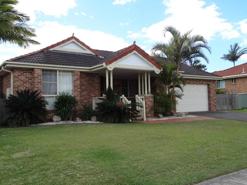 143 Kularoo Drive, Forster, NSW 2428