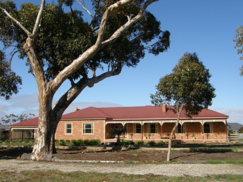 9 Rolling Meadows Drive, Sunbury, Vic 3429 Property Details