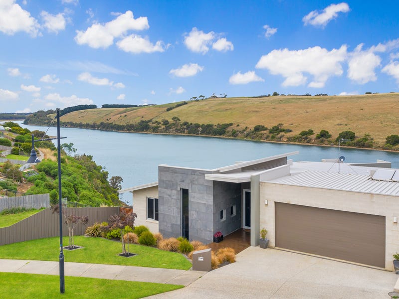 74 Dobson Way, Warrnambool, Vic 3280 Property Details