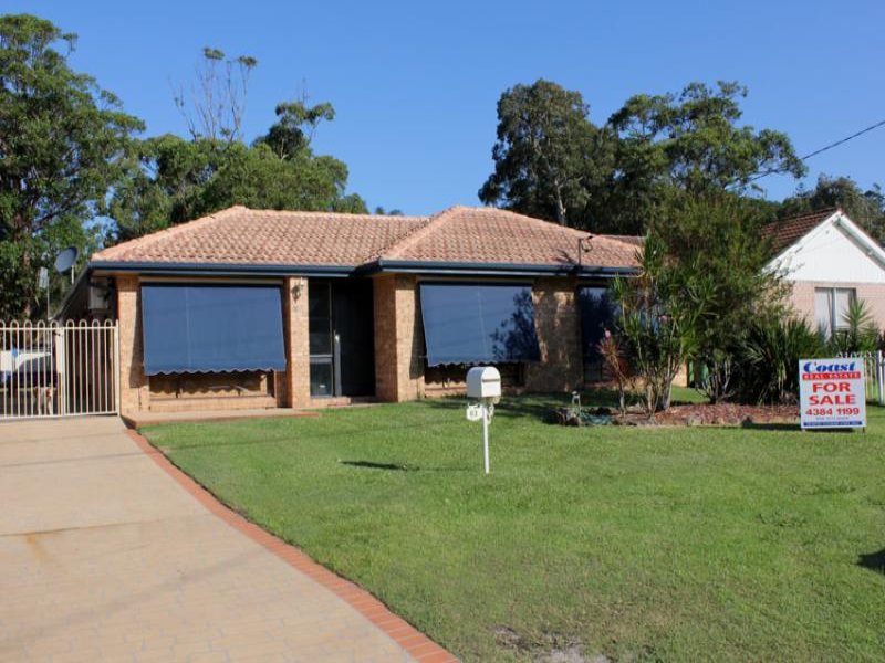 63 John Street, Forresters Beach, NSW 2260