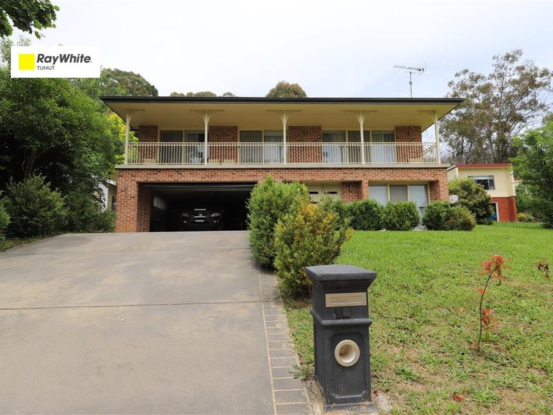 10 Eurabbie Street, Batlow, NSW 2730 Property Details