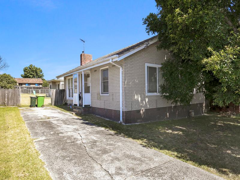 1 Nicholson Avenue, Reservoir, VIC 3073