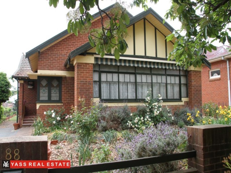 88 Church Street, Yass, NSW 2582 Property Details