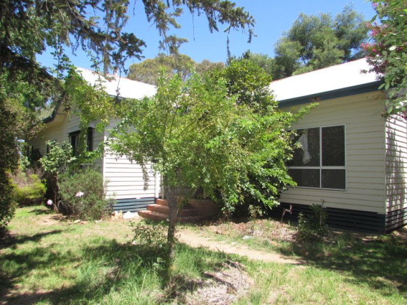 22 Main Road, Campbells Creek, VIC 3451