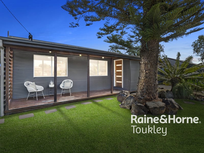 192 Scenic Drive, Budgewoi, NSW 2262 Property Details