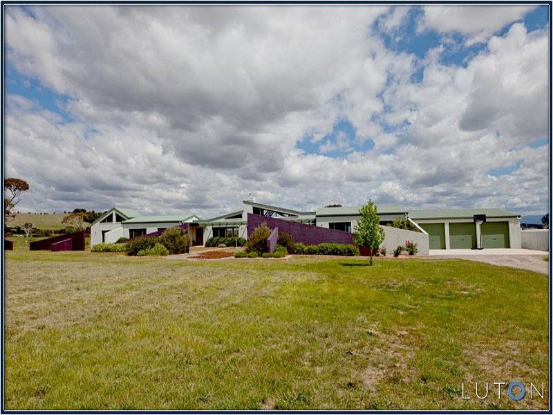 537 Wallaroo Road, Hall, NSW 2618 Property Details