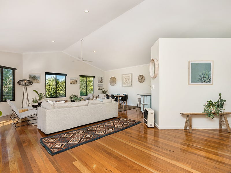 17 Rankin Drive, Bangalow, NSW 2479 Property Details