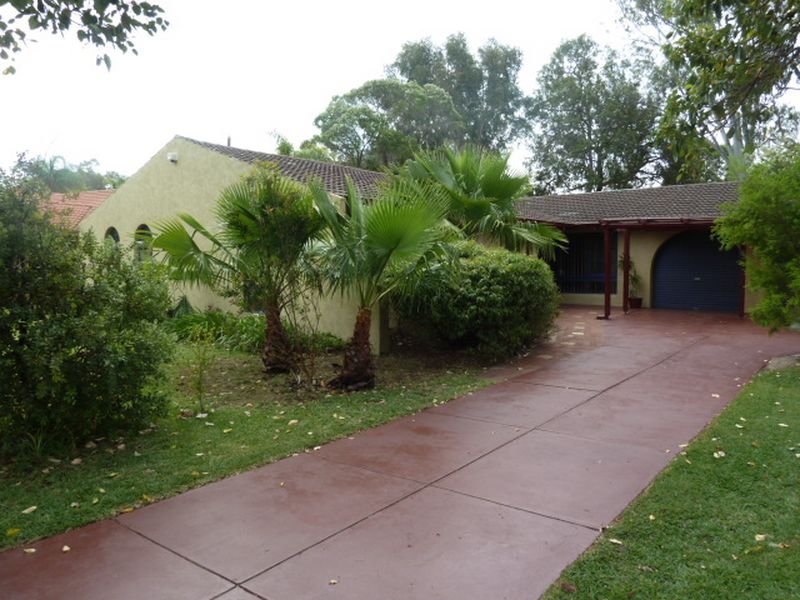 5 Grenadier Drive, Thornlie, WA 6108 Property Details