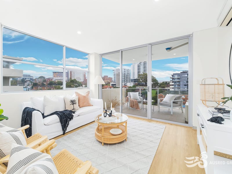 38/22 Gladstone Ave, Wollongong, NSW 2500 Property Details