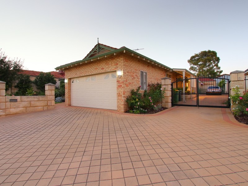 72 Garden Road, Spearwood, WA 6163 Property Details