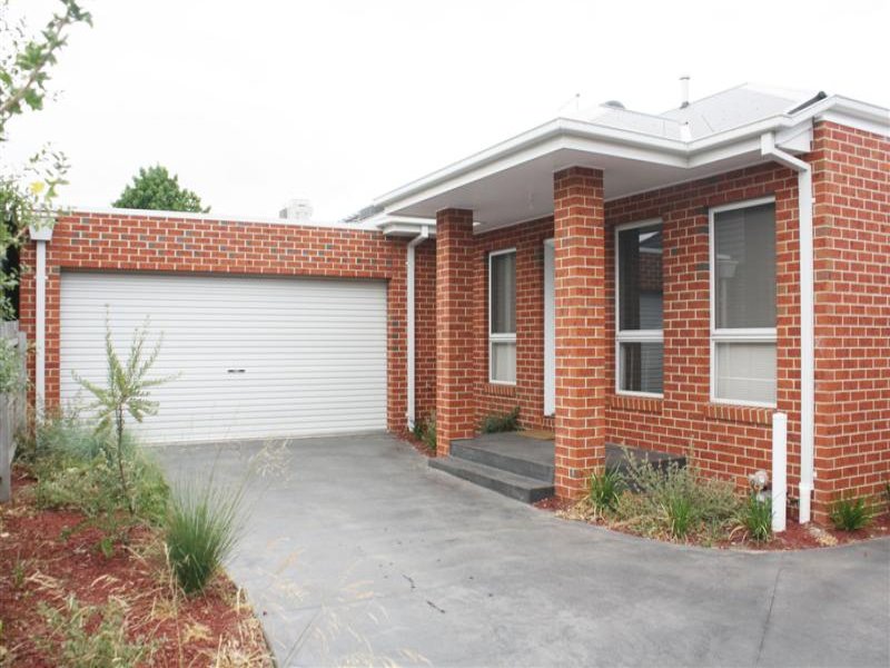 Unit 3/55 Stephen Street, Gisborne, Vic 3437 Property Details