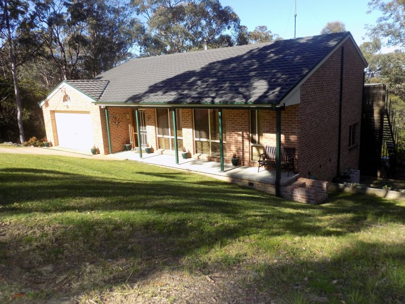 105 Railway Parade, Hazelbrook, NSW 2779 Property Details