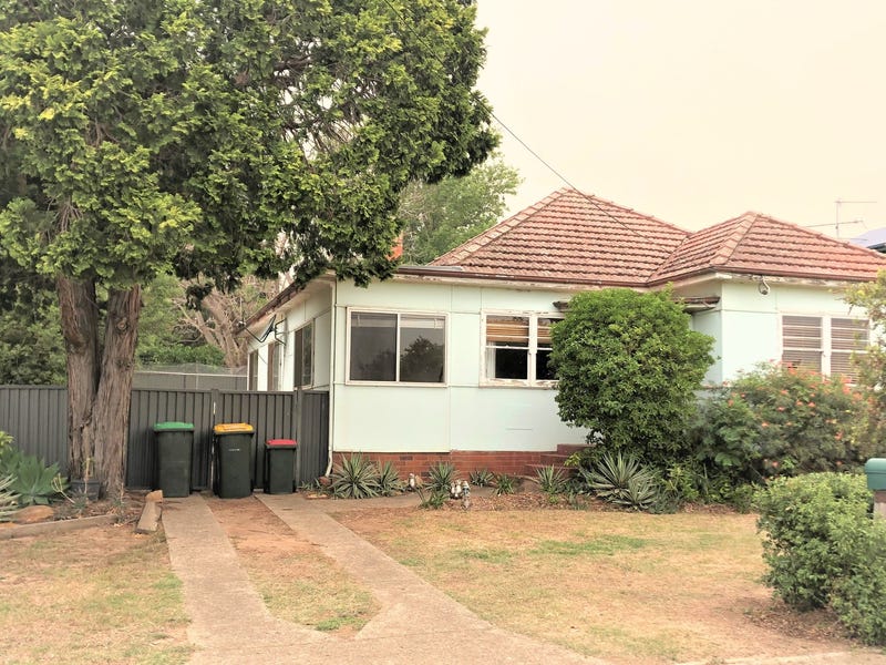 33 Purcell Street, Elderslie, NSW 2570