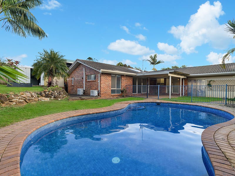 24 Ash Drive, Banora Point, NSW 2486