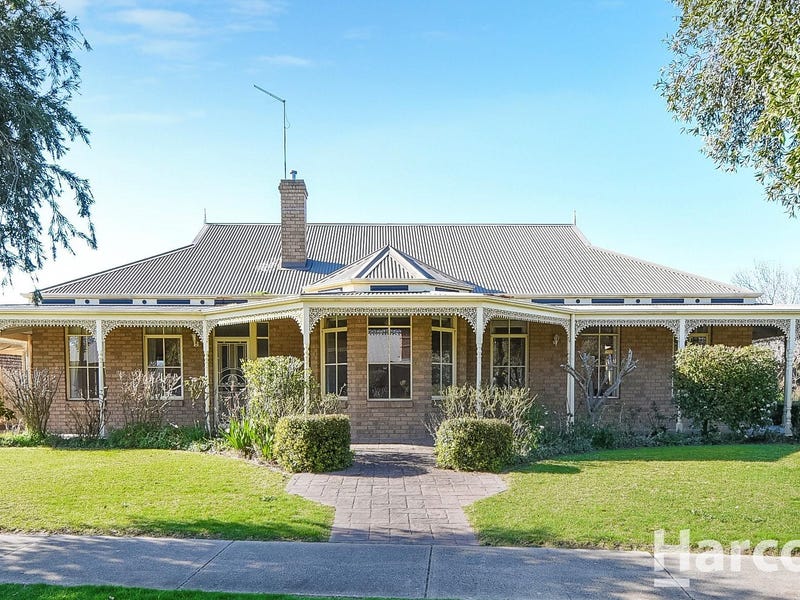 126 Barnes Boulevard, Horsham, Vic 3400 House for Sale realestate