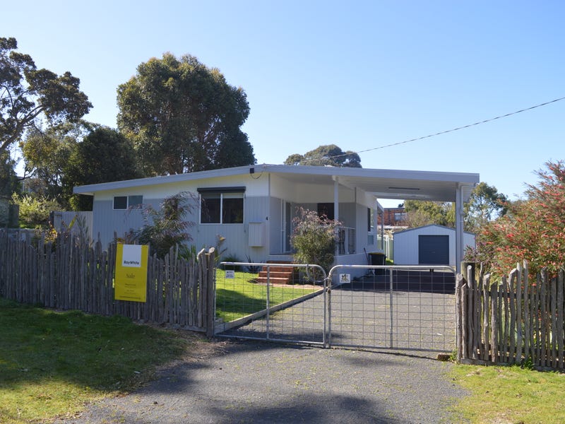 4 Margaret Street, Woodside Beach, VIC 3874