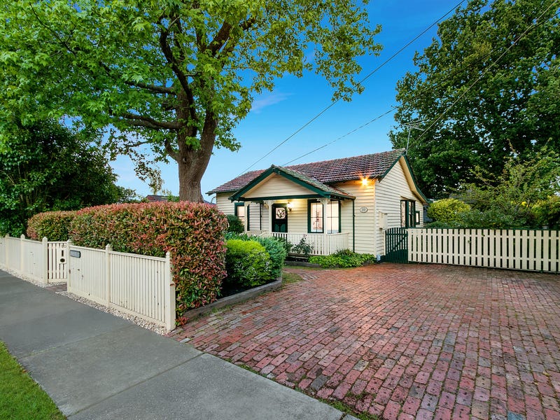 10 Norman Road, Croydon, Vic 3136 Property Details