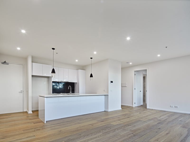 202/22 Wembley Gardens, Donvale, VIC 3111