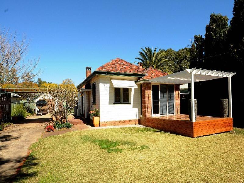 115 St, Gunnedah, NSW 2380 Property Details