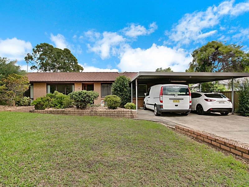 9 Kiriwina Place, Glenfield, NSW 2167 Property Details