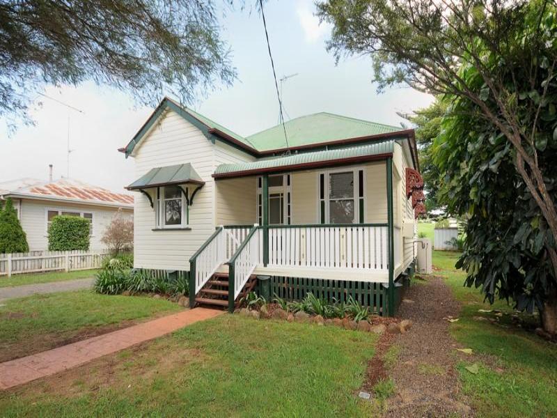 53 Ramsay Street, South Toowoomba, QLD 4350