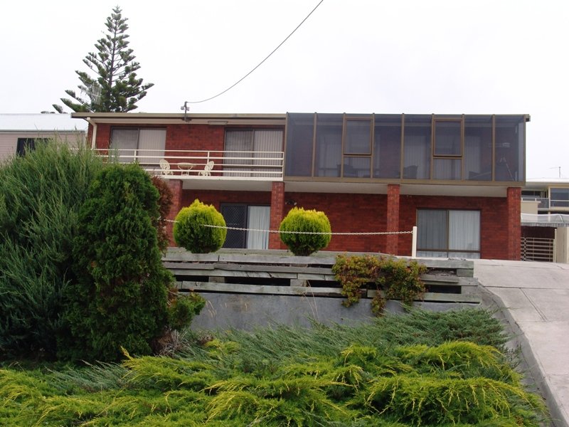 128 Scamander Avenue, Scamander, TAS 7215